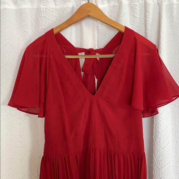 ASOS Red below the knee flutter sleeve dress - Picture 2 of 4